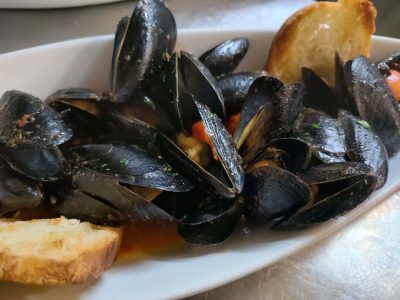 Cozze alla Tarantina del Luna Rossa